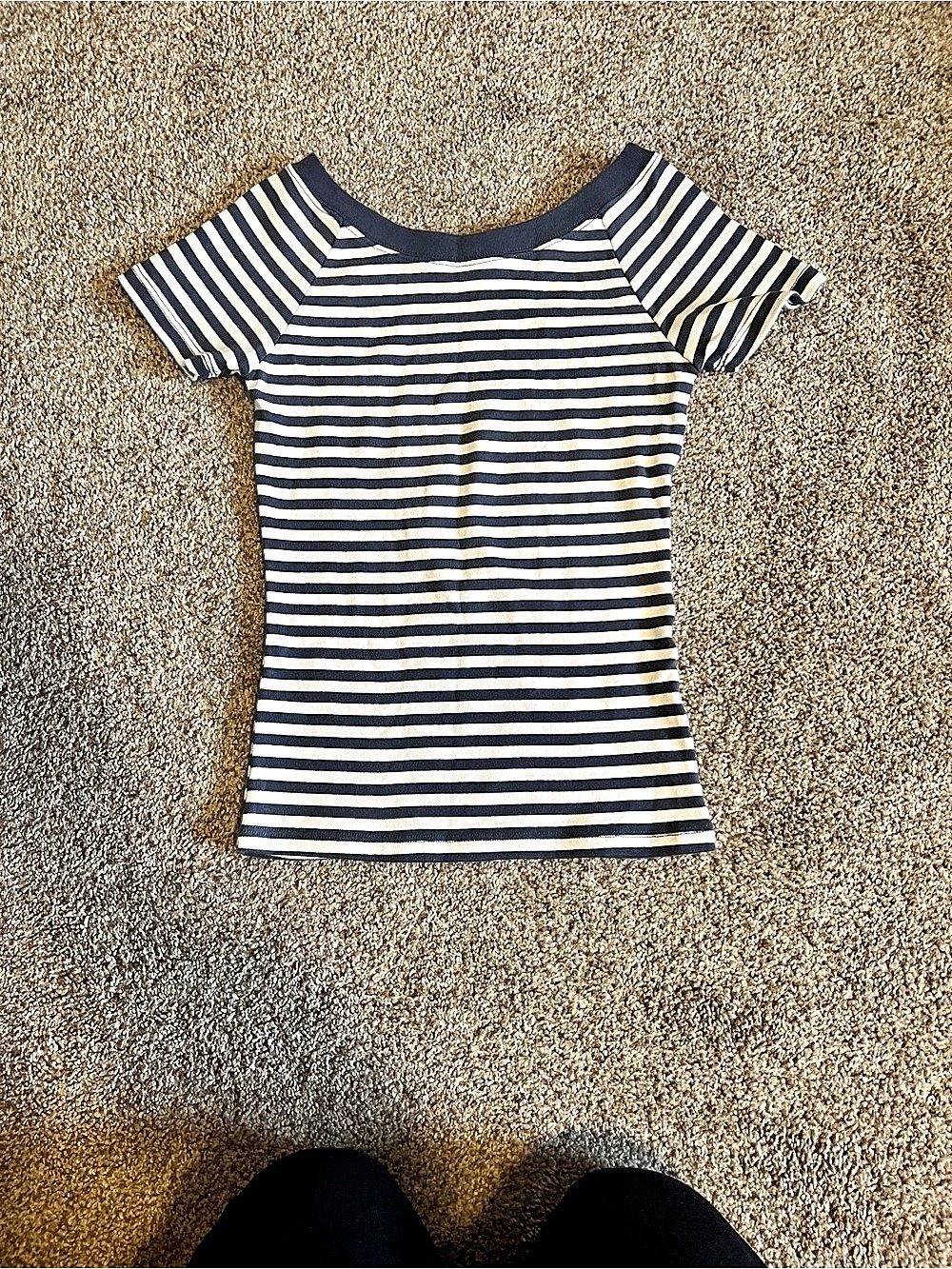 Brandy Melville Striped Short Sleeve Top in Blue & White